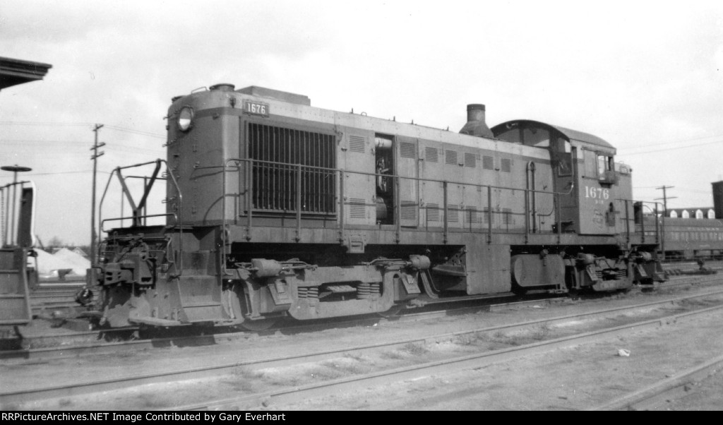 MILW Alco RS1 #1676 - Milwaukee Road